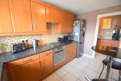 27 Bryn Henfaes, Bridgend, CF31 5EW