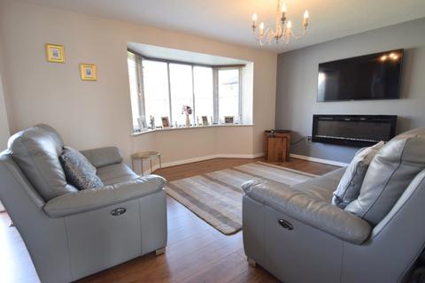 27 Bryn Henfaes, Bridgend, CF31 5EW