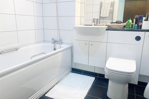 100 Mill Road, Aveley, South Ockendon, RM15 4SR