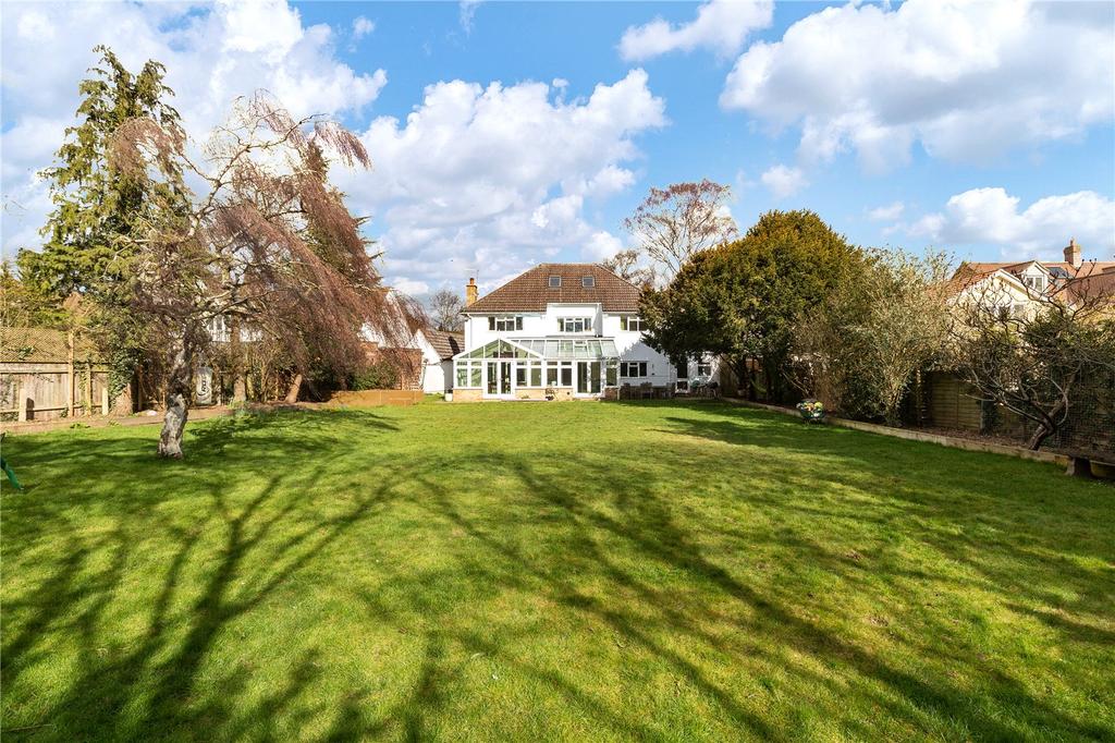 Wingate Way, Trumpington, Cambridge 5 bed detached house £1,950,000