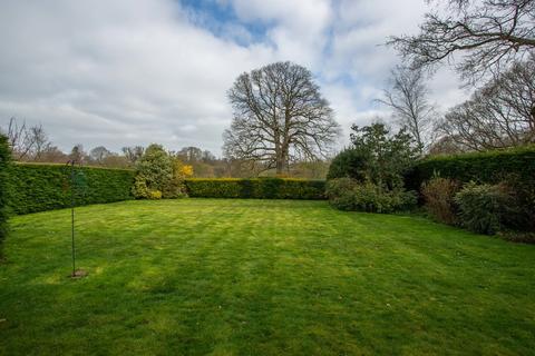 Redwood Cranbrook Road, Benenden, Cranbrook, TN17 4ES