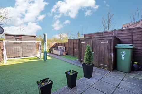 6 Innox Mill Close, Trowbridge, BA14 9BA