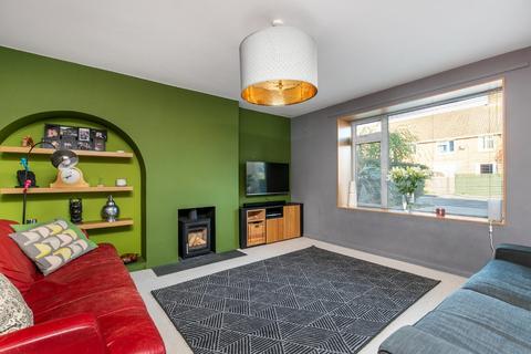 2 Fleming Road, Winchester, SO22 6EE