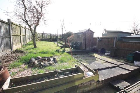 408 Turnhurst Road, Packmoor, Stoke-on-trent, ST7 4QQ