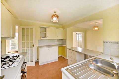 2 Grebe Crescent, Hythe, CT21 6QN