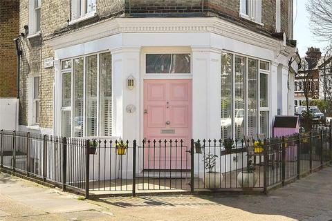 192 Dalling Road, London, W6 0EU