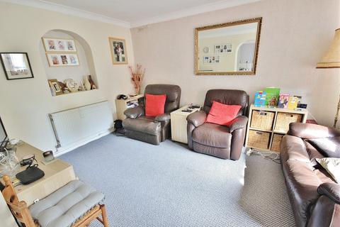 3 bedroom apartment for sale - Parkstone, Poole