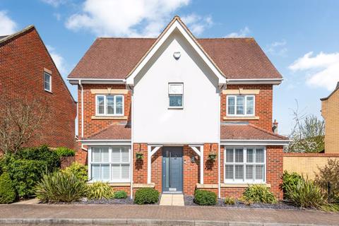 3 Coopers Drive, Dartford, DA2 7WS