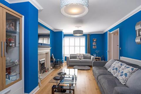 3 Coopers Drive, Dartford, DA2 7WS