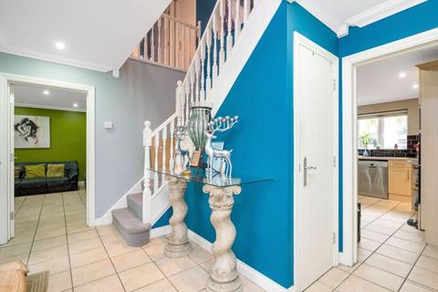10 Coopers Drive, Dartford, DA2 7WS