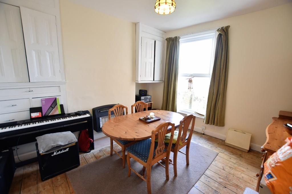 Garfield Road, Scarborough 3 bed terraced house £165,000