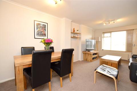 19 Bath Road, Bramley, Leeds, LS13 3BP