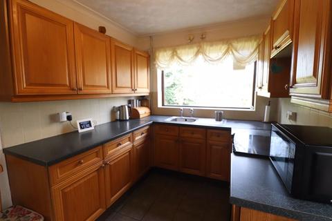 27 Buttons Farm Road, Wolverhampton, WV4 5LR