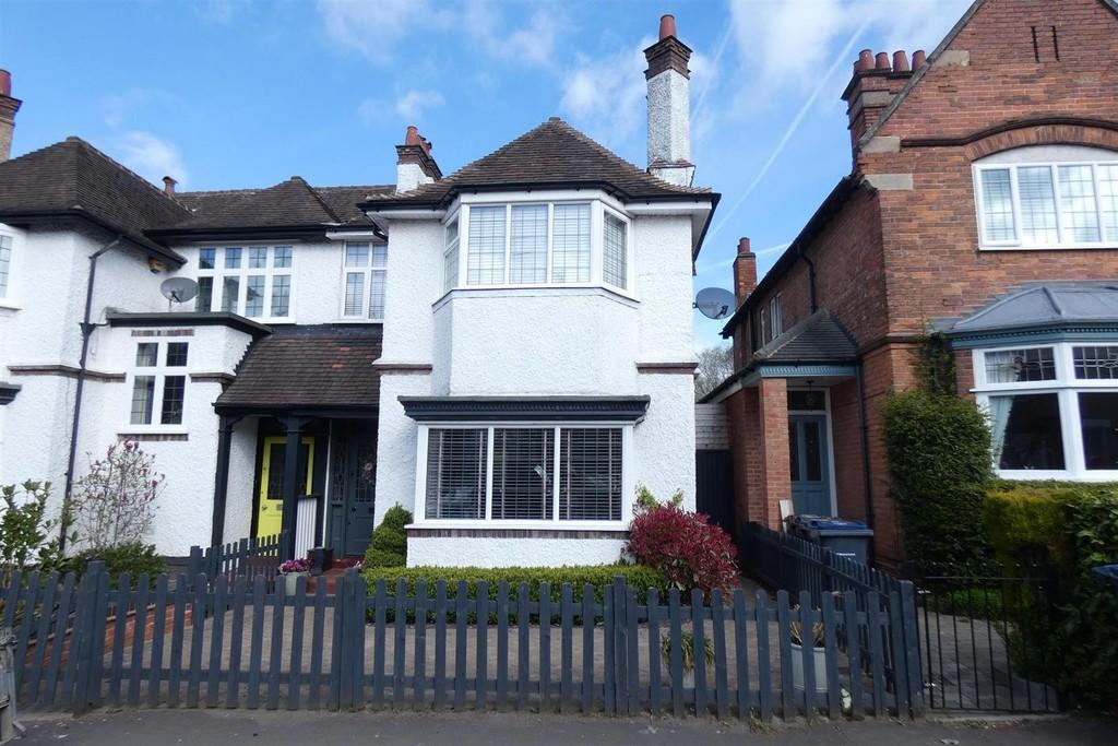 Highbridge Road, Sutton Coldfield 3 bed semidetached house £400,000