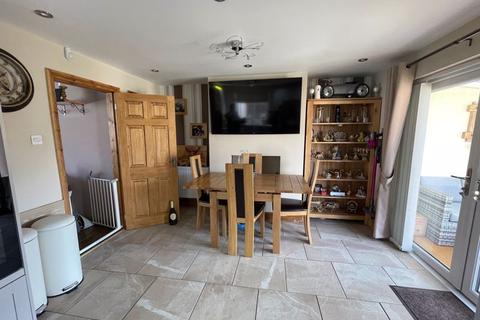 10 Gorsey Lane, Great Wyrley, Walsall, WS6 6JA