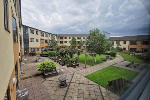 2 bedroom flat for sale - Goldfield Court, West Bromwich, West Midlands, B70 8GH
