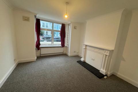 2 bedroom flat to rent, St Lukes Road, Brighton, East Sussex, BN2 9ZD