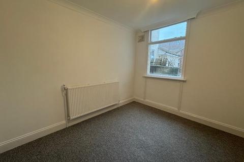 2 bedroom flat to rent, St Lukes Road, Brighton, East Sussex, BN2 9ZD