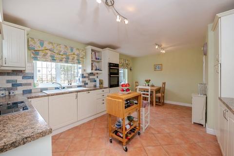 4 Elsom Way, Horncastle, LN9 5SW