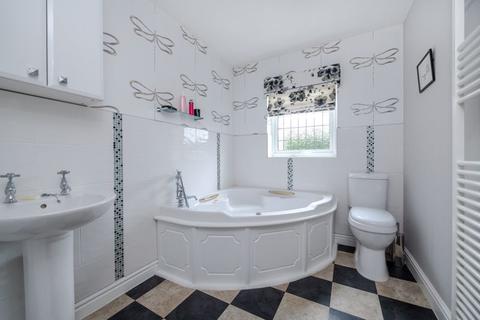 4 Elsom Way, Horncastle, LN9 5SW