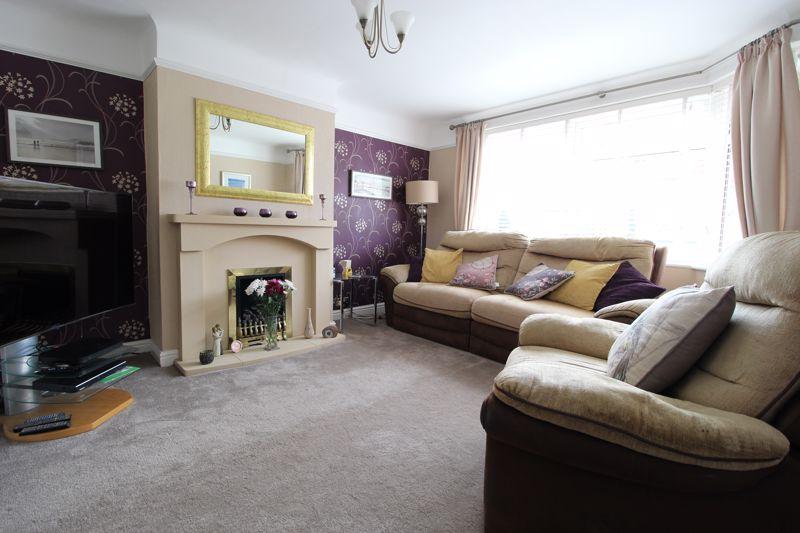 Sherwood Drive, Bebington 3 bed semidetached house £240,000