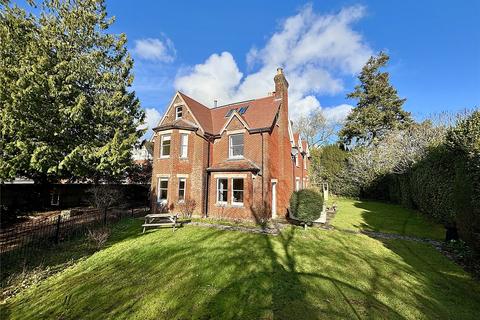 4 bedroom detached house for sale, Victoria Road, Fordingbridge, Hampshire, SP6