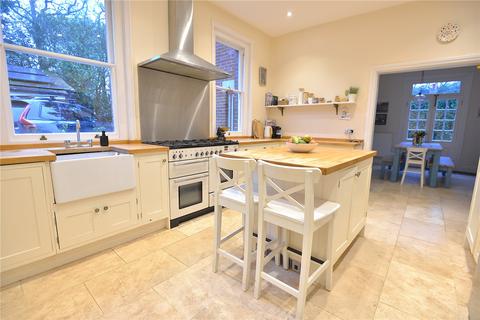4 bedroom detached house for sale, Victoria Road, Fordingbridge, Hampshire, SP6