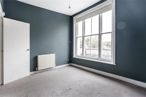 64c King Henrys Walk, London, N1 4NJ