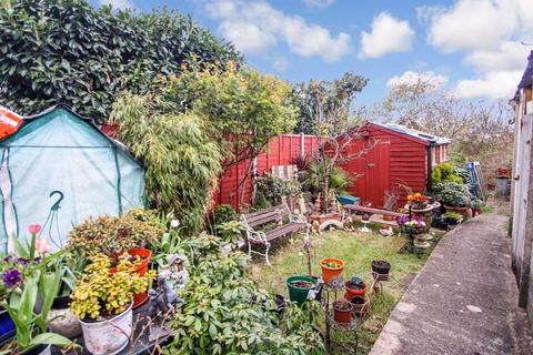 82 Islip Manor Road, Northolt, UB5 5EA