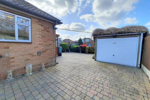 15 The Gardens, Feltham, TW14 9PP