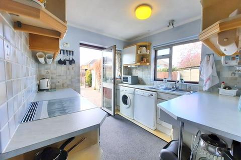 15 The Gardens, Feltham, TW14 9PP
