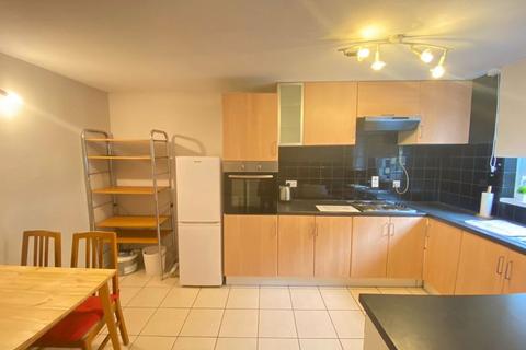 3 bedroom maisonette to rent, Bavaria Road, Upper Holloway, London N19