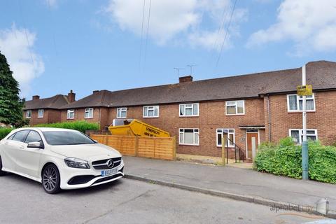 50 Dudley Road, Romford, RM3 8LL