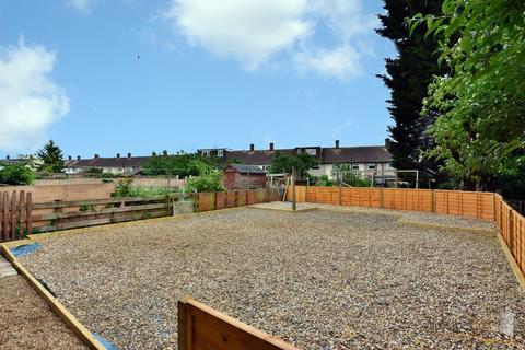 50 Dudley Road, Romford, RM3 8LL
