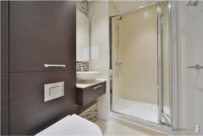 En suite shower room