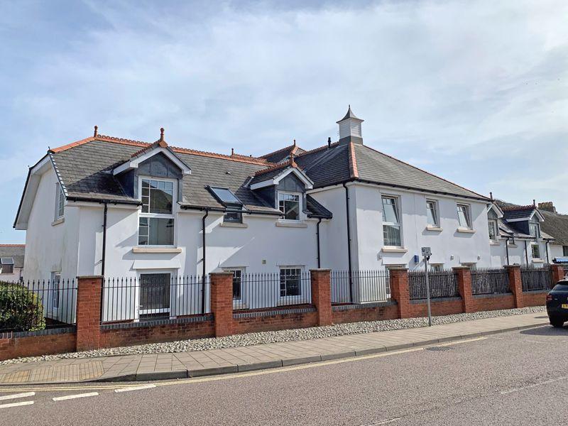 Woolbrook Road, Sidmouth 2 bed apartment £199,950