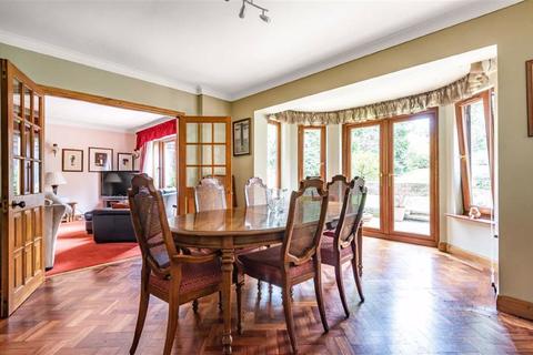 46 Pine Grove, London, N20 8LA