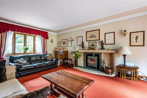 46 Pine Grove, London, N20 8LA