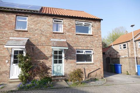 18 Church Close, Market Weighton, York, YO43 3BD