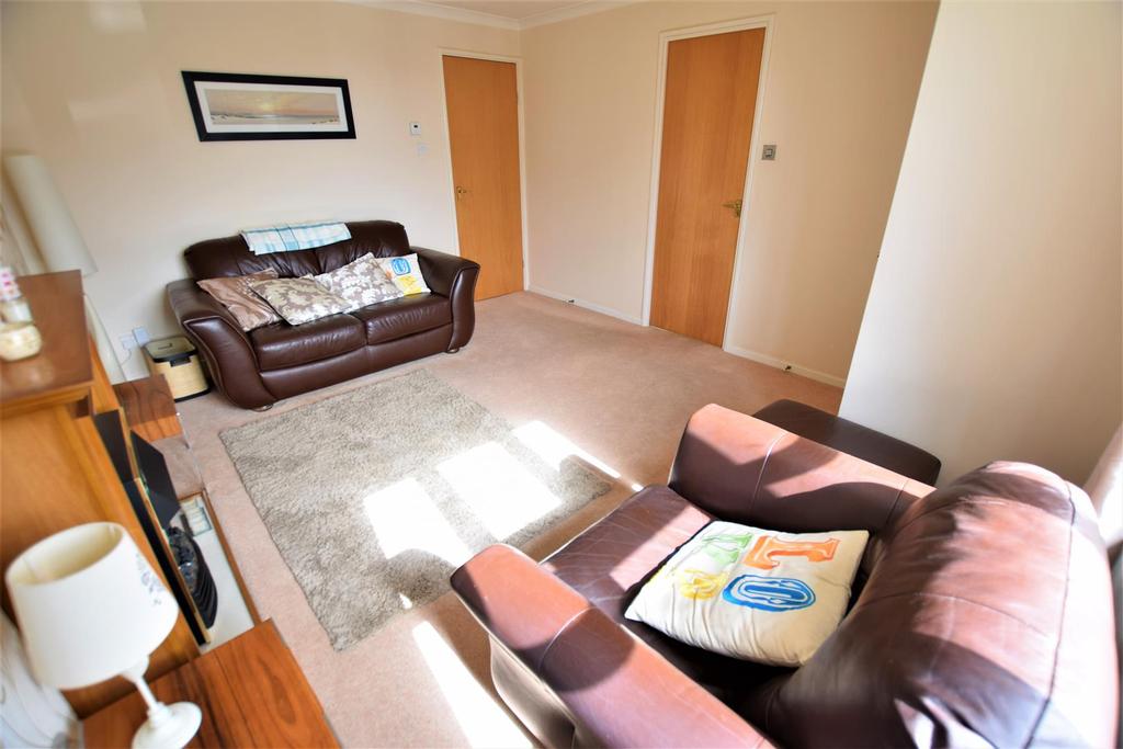 Badger Rise, Portishead. 2 bed bungalow £259,950