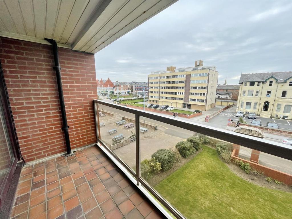 Sun balcony