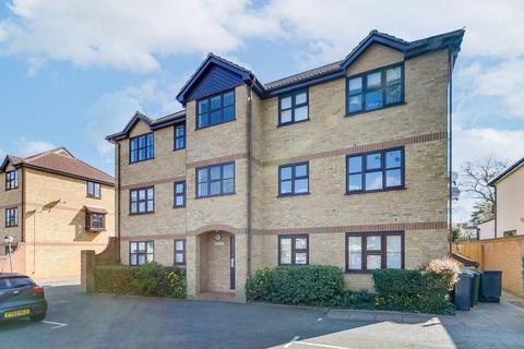 29 Adelina Mews, London, SW12 0BG