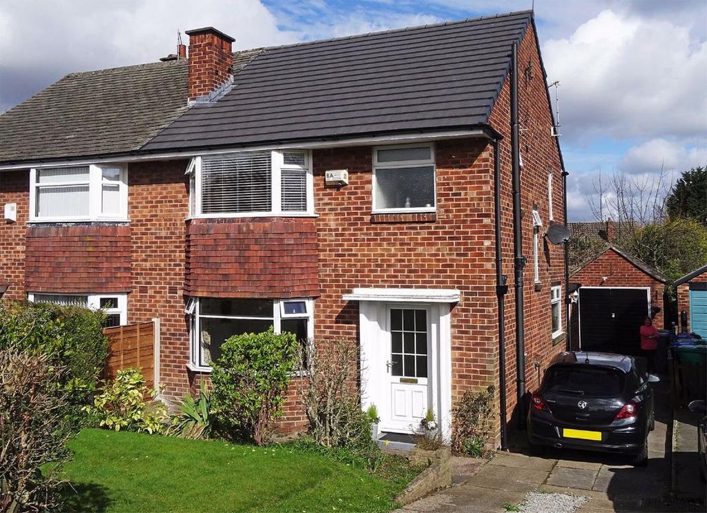 Blackcarr Road, Baguley, Manchester 3 bed semidetached house £299,850