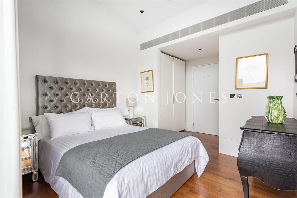0611202018 GARTNV Apartment 74, 4 Riverlight Quay