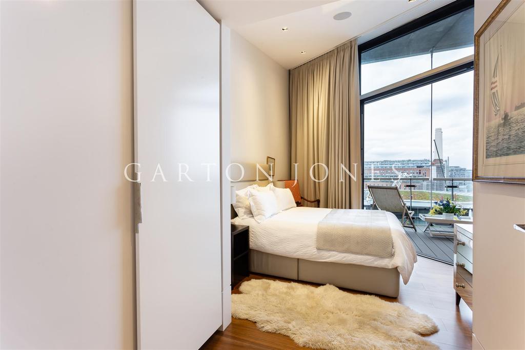 0611202018 GARTNV Apartment 74, 4 Riverlight Quay