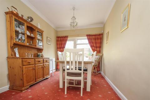 11 Tern Way, Brentwood, CM14 5NY