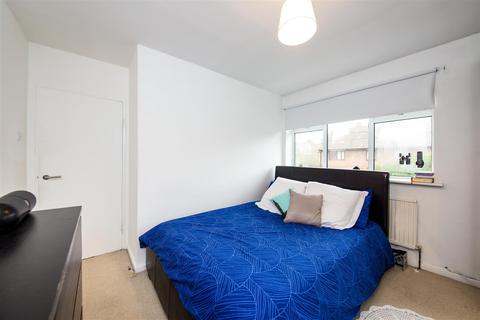 4 Compton Road, London, NW10 5BX