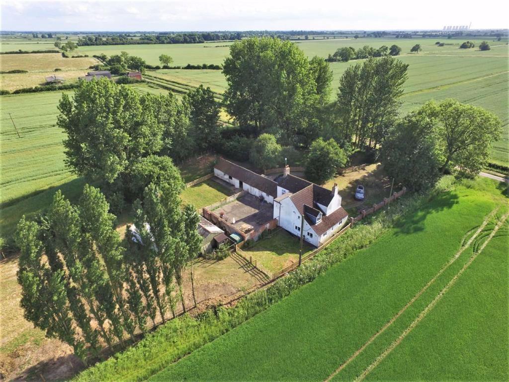South Lane, Willingham By Stow... 3 bed detached house £450,000