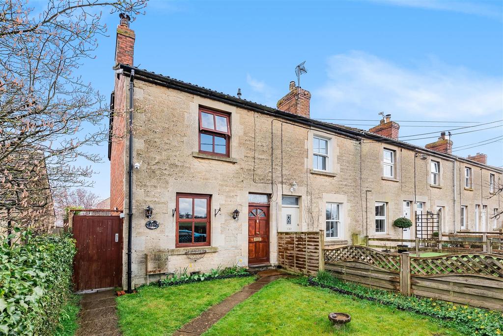 Whitley, Melksham 2 bed terraced house £220,000