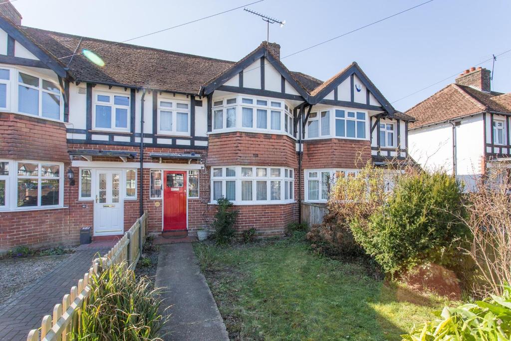 Harcourt Drive, Canterbury 3 bed terraced house £380,000